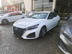 نيسان ألتيما